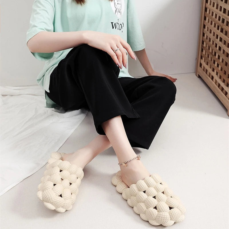 Orthora™ Bubble Comfort Slides
