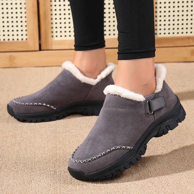 NursePro™ 12-Hour Shift Clogs — Plantar Fasciitis & Heel Relief for Back Pain, Bunions & Wide Feet